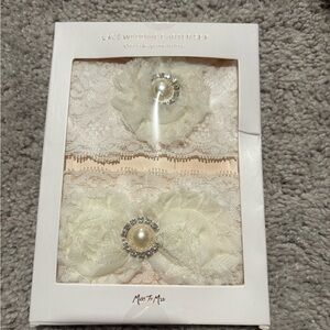 Lace Wedding Garter Set